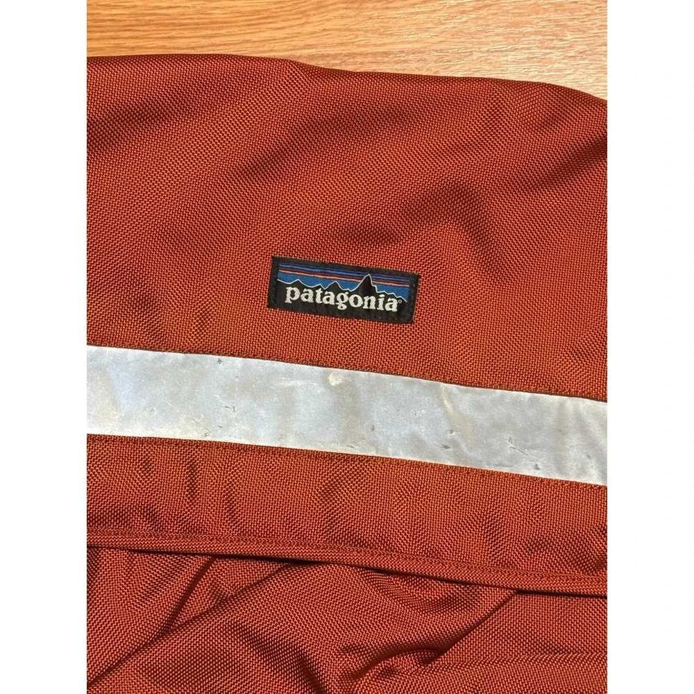 Vintage PATAGONIA Large Critical Mass Crossbody Courier Bag Y2K Oakley Software